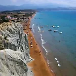 Avra