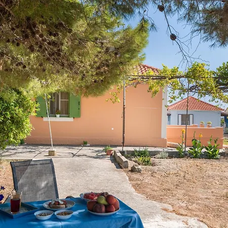 Avra Country house *