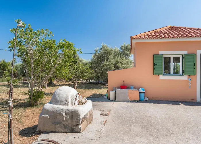 Avra Country house *