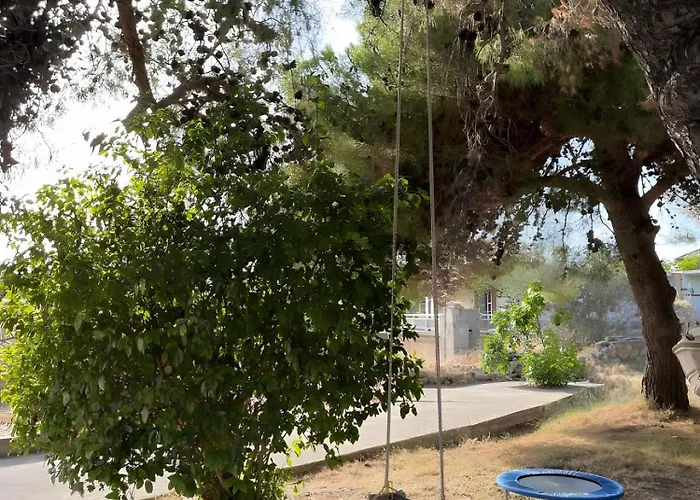 Country house Avra